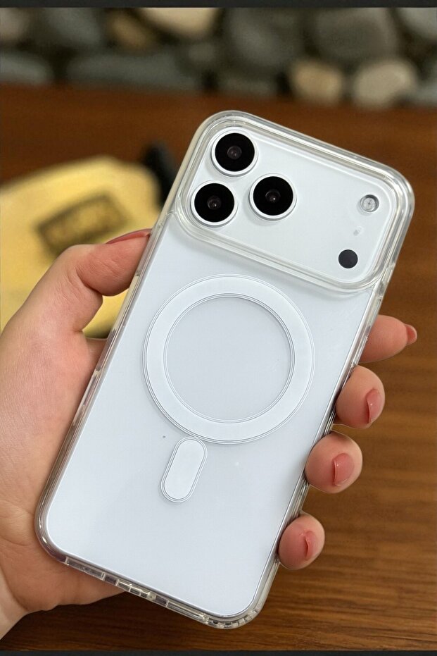 IPhone 17 Pro Max Cover, Clear Cover For Your IPhone 17 Pro Max That's Support Wireless Charging, Protect Your IPhone 17 Pro Max Today
